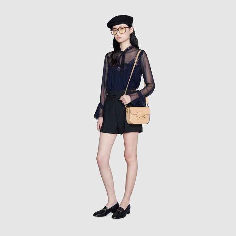658574.18YSG.9878.011.100.0000.Light Gucci Horsebit 1955 mini bag
